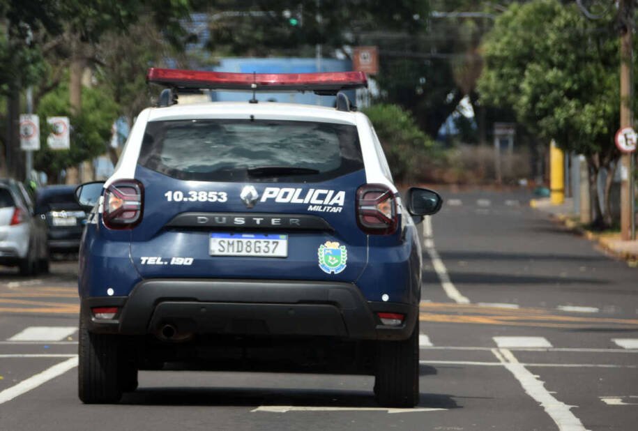 Everson Carvalho Toledo é encontrado morto em viatura da PM após detenção polêmica