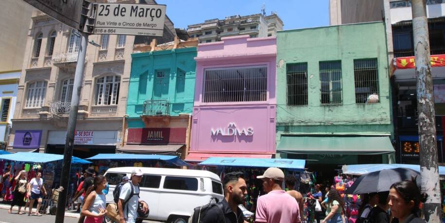 FecomercioSP revela queda de 0,4% no ICC de maio e taxa Selic impacta consumo