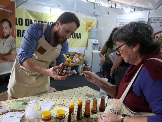 Feira do Mel de Santa Catarina promete movimentar Florianópolis com 300 produtores