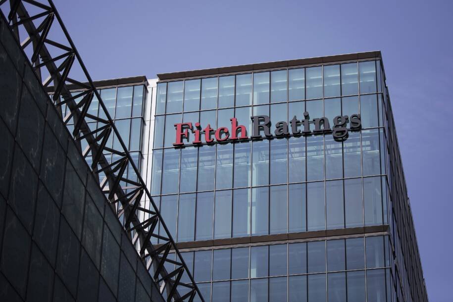Fitch rebaixa Brasil e Colômbia para ‘em deterioração’ e gera tensão no setor bancário