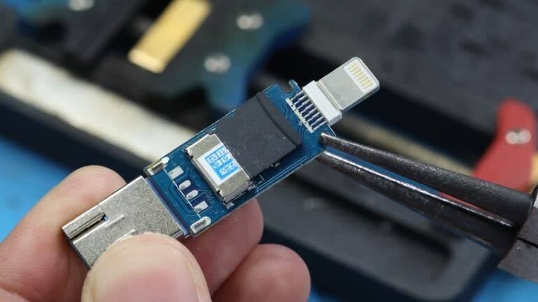 Forças de Autodefesa do Japão usam pen drives com vírus por quase um ano