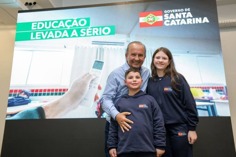 Governador Jorginho Mello anuncia R$ 32 milhões para educação em Chapecó e região