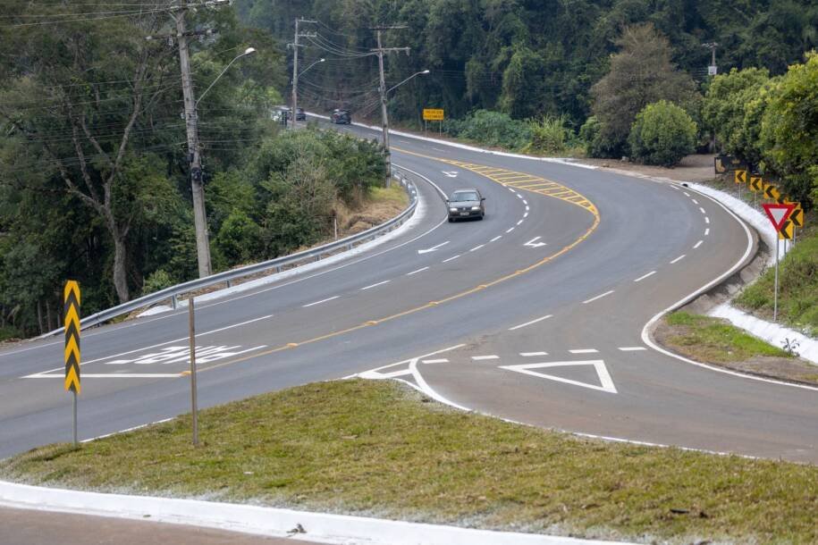 Governador Jorginho Mello entrega revitalização da SC-283 e anuncia R$ 13 milhões