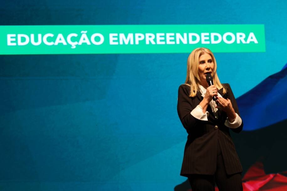 Governo de SC lança Caravana Educação Empreendedora e visa impactar 30 mil alunos
