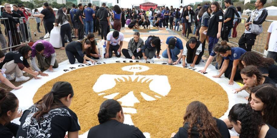 Governo Federal define Corpus Christi como ponto facultativo; feriado em 18 capitais