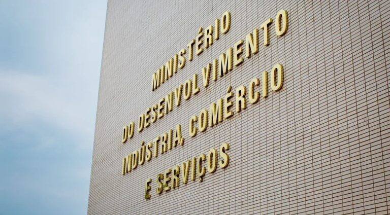 Governo Federal Lança Agenda Brasil Mais Competitivo para Aumentar Produtividade
