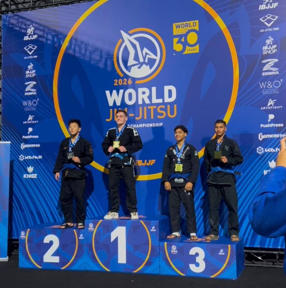 Gustavo e Biatriz conquistam títulos no Mundial de Jiu-Jitsu em Long Beach