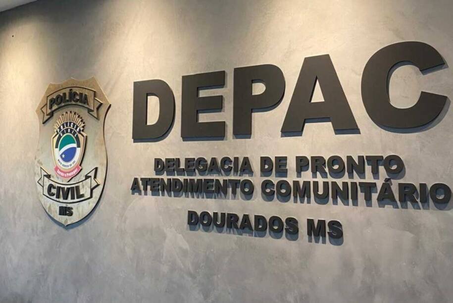 Homem de 33 anos destrói bens da ex em Dourados após descumprir ordem judicial