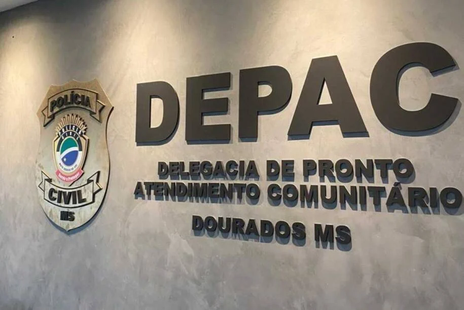 Homem de 33 anos destrói bens da ex em Dourados após descumprir ordem judicial