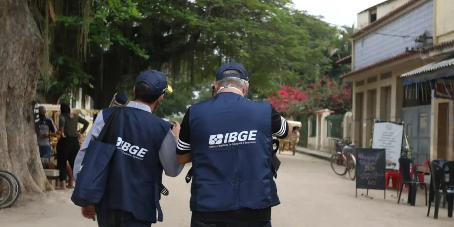 IBGE abre inscrições para 8.238 vagas de nível médio com contratos de 12 meses