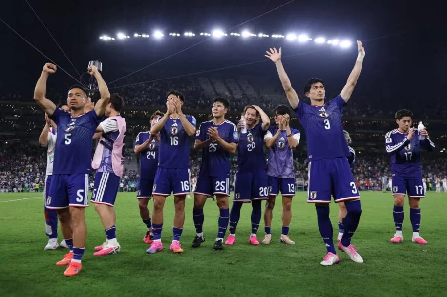 Japão goleia a Tunísia por 4 a 0 e elimina tunisianos da Copa do Mundo
