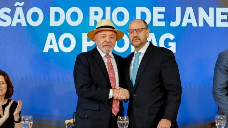 Lula e Ricardo Couto oficializam renegociação da dívida do Rio de Janeiro