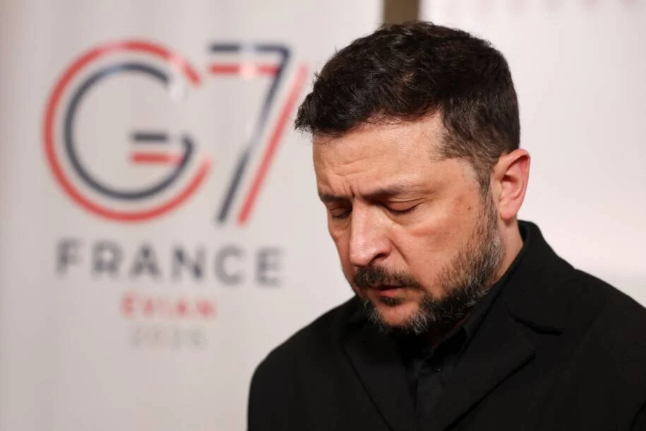 Lula e Zelensky selam compromisso por cessar-fogo após reunião no G7