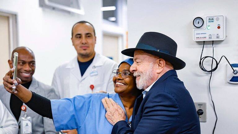 Lula entrega R$ 166,7 milhões em ações para oncologia no SUS e acelera tratamento