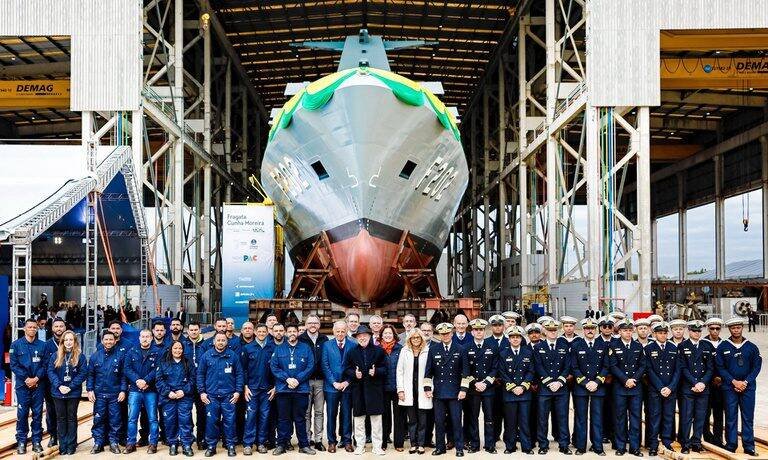 Lula Lança Fragata Cunha Moreira e Impulsiona Indústria Naval com R$ 10,5 Bi