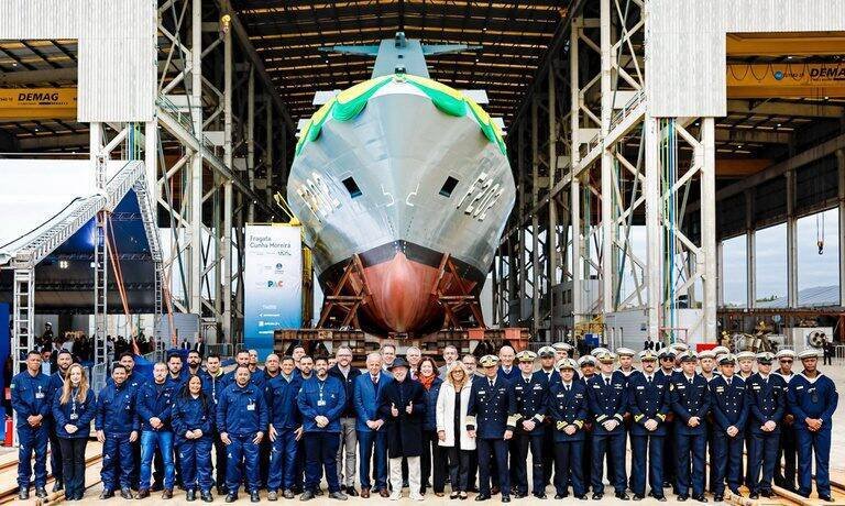 Lula Lança Fragata Cunha Moreira e Impulsiona Indústria Naval com R$ 10,5 Bi