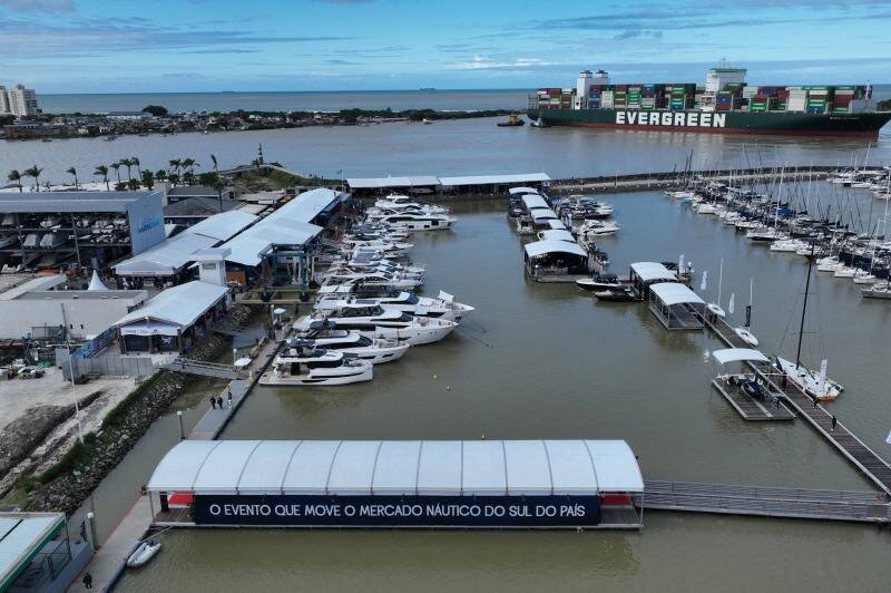 Marina Itajaí Boat Show reúne mais de 60 embarcações e atrações imperdíveis
