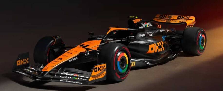 McLaren celebra milésimo GP em Mônaco com pintura especial e macacões únicos