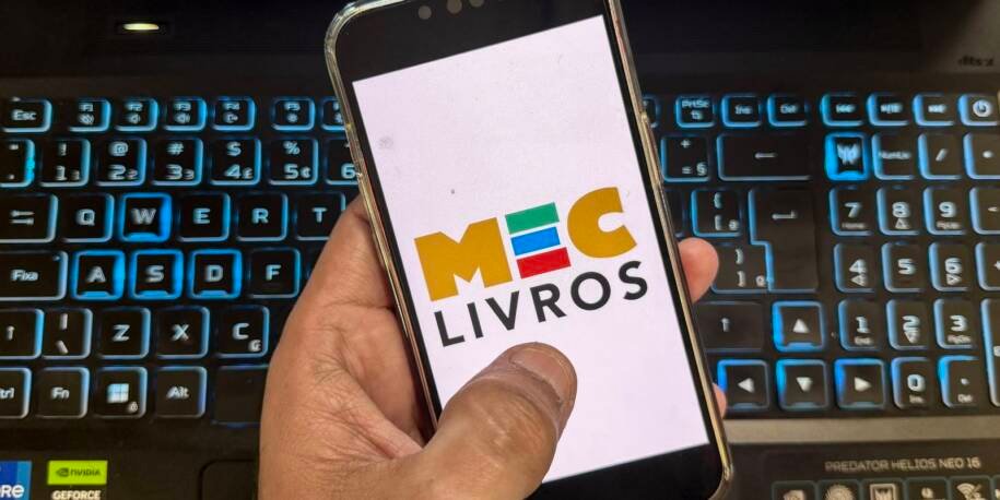 MEC Livros amplia acervo com 7.832 obras e gera expectativa entre usuários