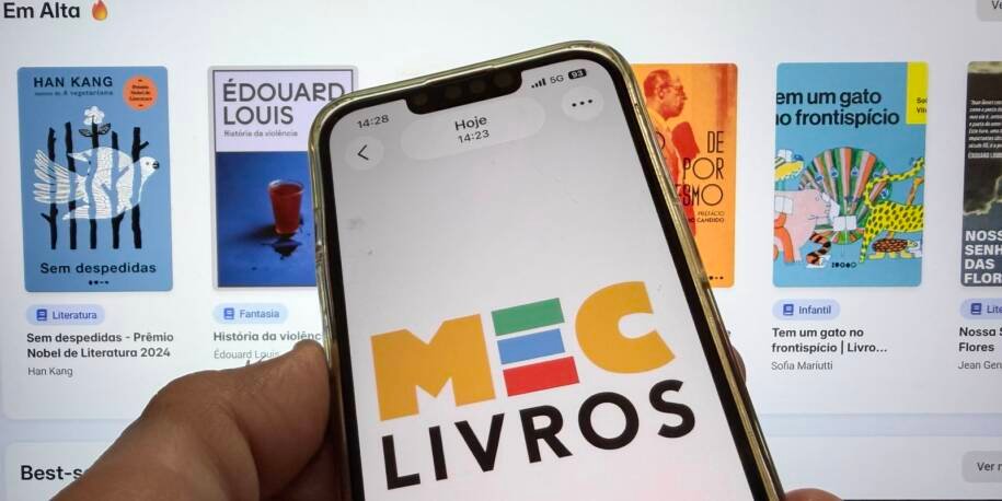 MEC Livros registra 468 mil acessos e revela livro mais lido do Brasil