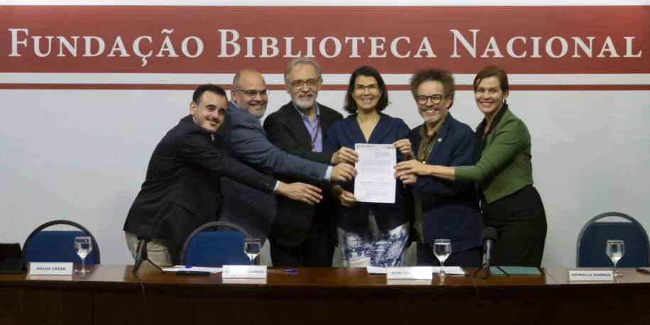 MinC lança Plataforma BiblioBR para revolucionar bibliotecas no Brasil