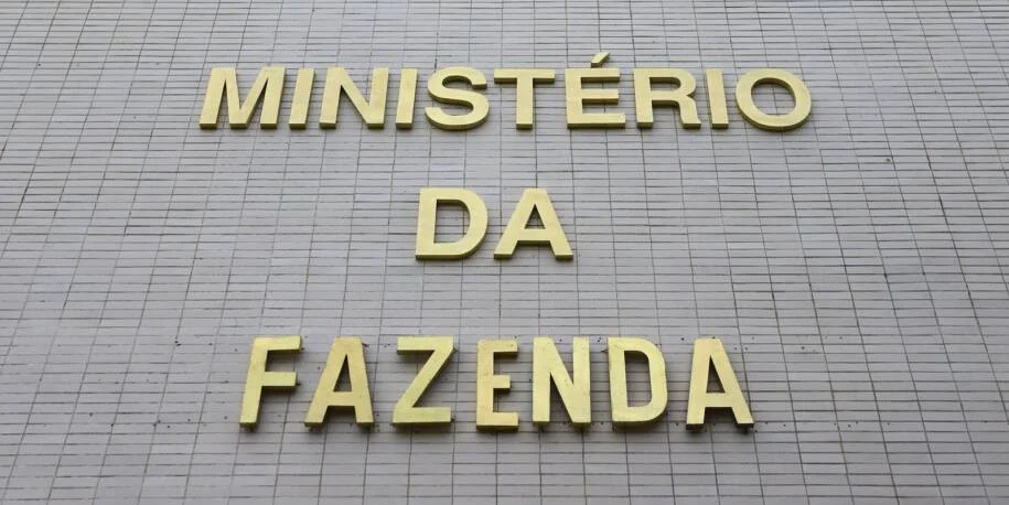 Ministério da Fazenda revela R$ 340 bilhões em desonerações tributárias e cria grupo de trabalho