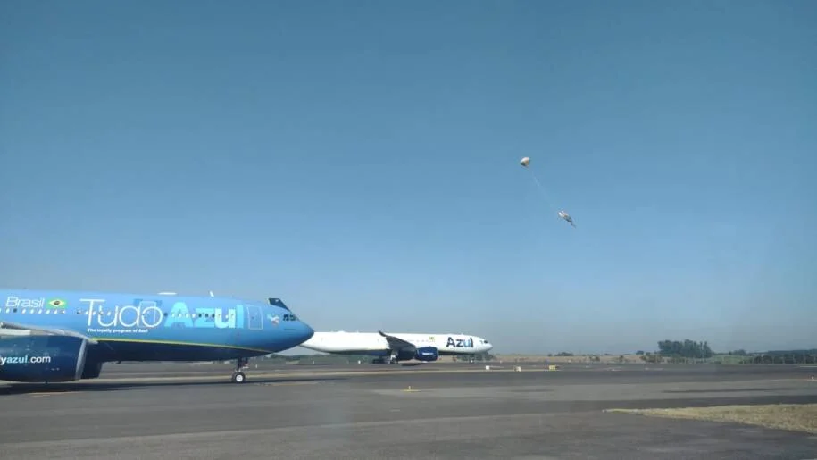 Ministério de Portos e Aeroportos lança campanha contra riscos de balões no céu
