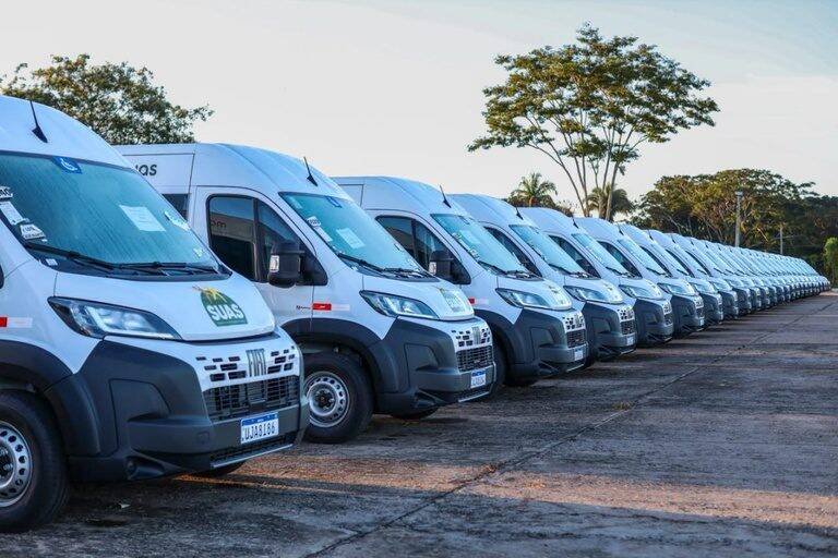 Ministério do Desenvolvimento entrega 49 veículos e transforma assistência social no Piauí
