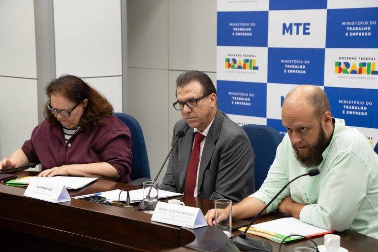 Ministério do Trabalho revela 62,2 milhões de empregos formais e crescimento alarmante entre jovens