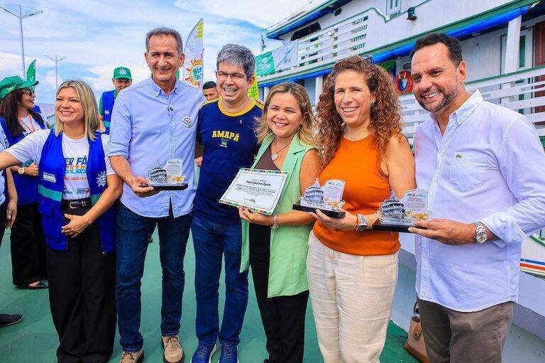 Ministra Esther Dweck entrega áreas para novo bairro e regularização em Macapá