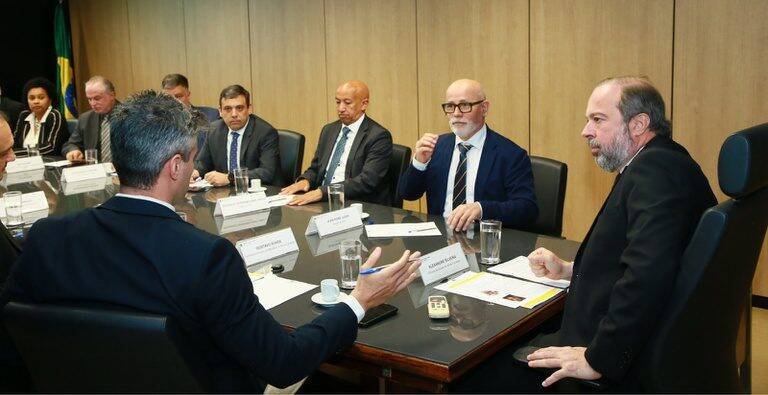 Ministro Alexandre Silveira apresenta nova governança nuclear e prepara Brasil para o futuro