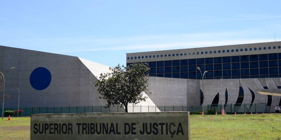 Ministro Marco Buzzi é acusado de assédio sexual e enfrenta depoimentos em junho