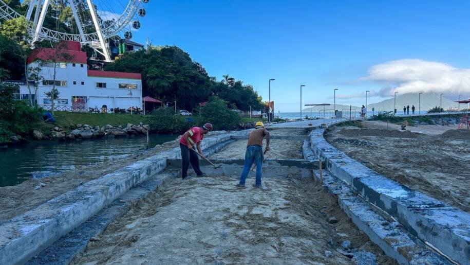 NAJ Empreiteira inicia reconstrução do acesso ao molhe do Pontal Norte em Balneário Camboriú