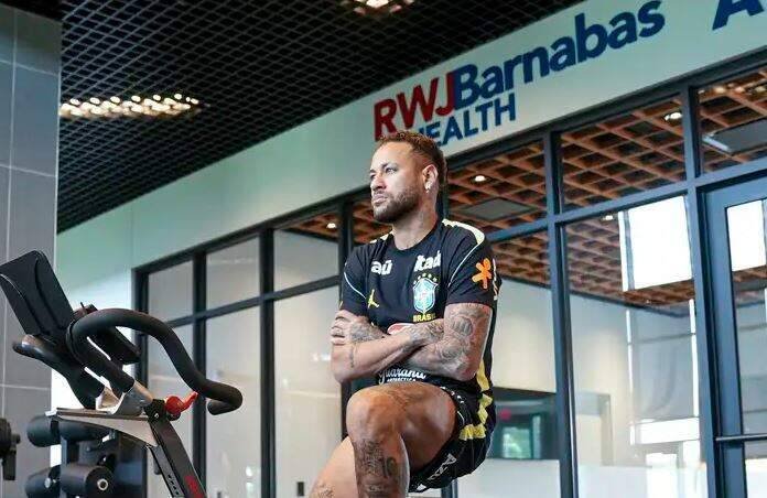 Neymar enfrenta incerteza para jogo crucial contra o Haiti após lesão