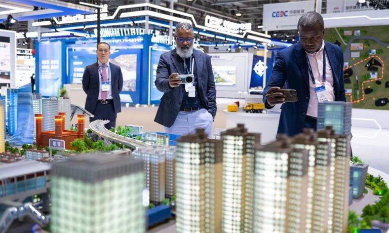 Novo PAC impulsiona Brasil a liderar infraestrutura entre países lusófonos em 2026