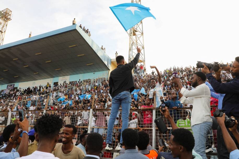 Omar Abdulkadir Artan é barrado nos EUA e gera revolta entre torcedores somalis