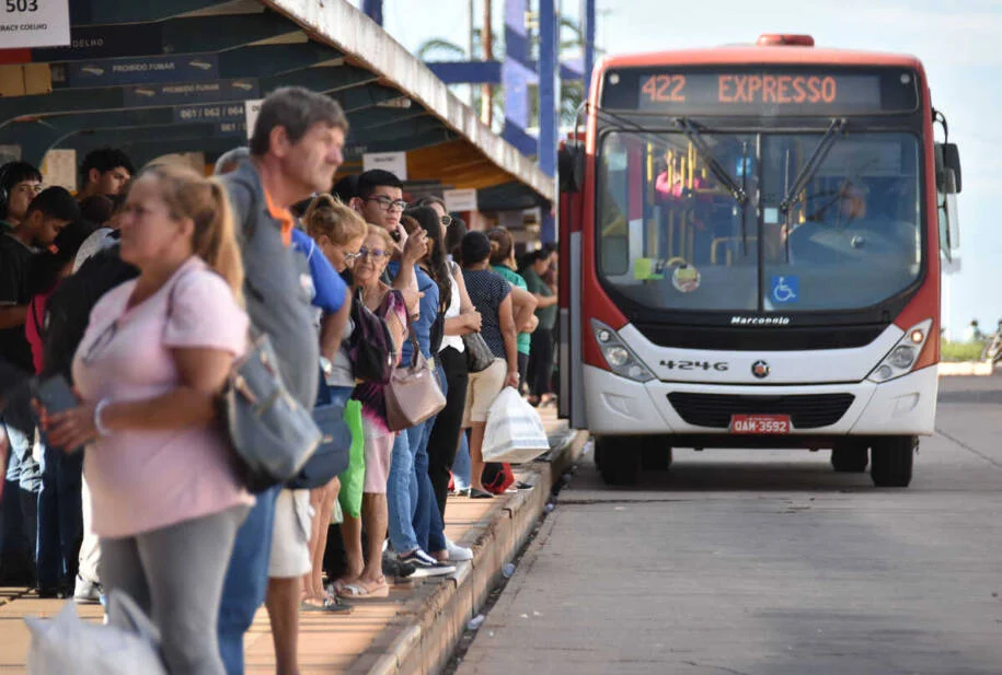 Prefeita Adriane Lopes decreta intervenção no Consórcio Guaicurus por 180 dias