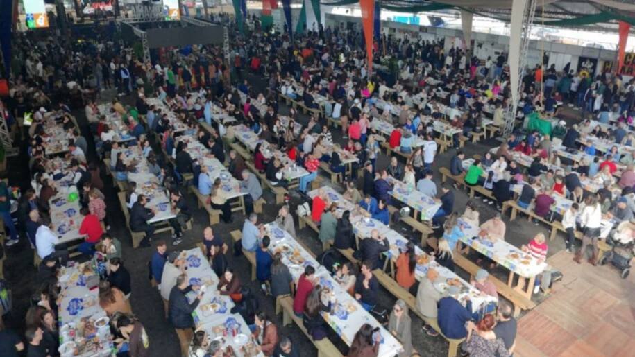 Prefeitura de Balneário Camboriú celebra sucesso do Festival do Pescador com 75 mil visitantes