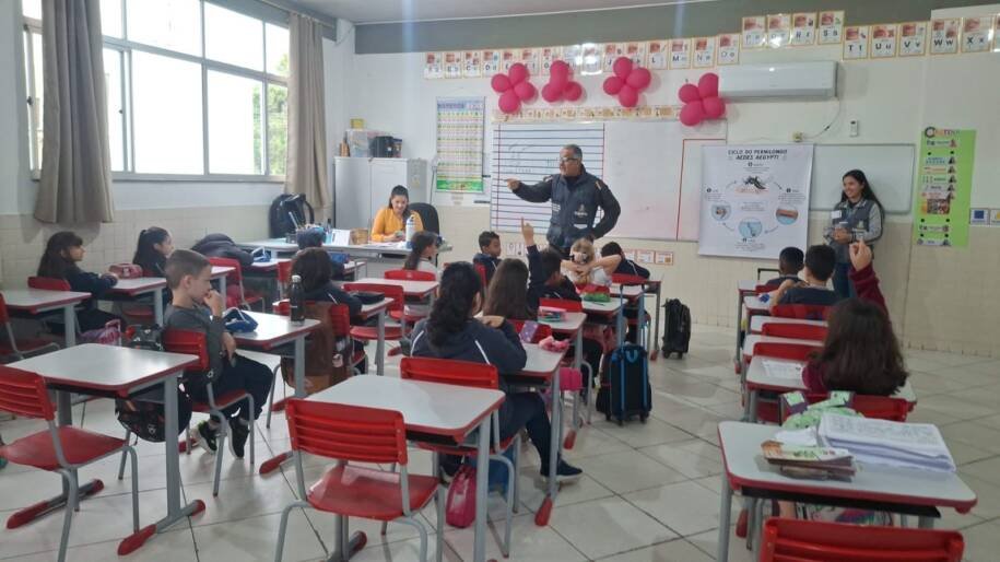 Programa Educa Dengue mobiliza EMEB Paulo Reis no combate a doenças no Sertão do Trombudo