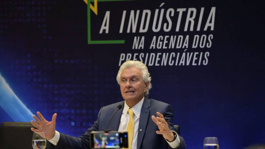 Ronaldo Caiado promete pacote de reformas e critica governo Lula em Brasília
