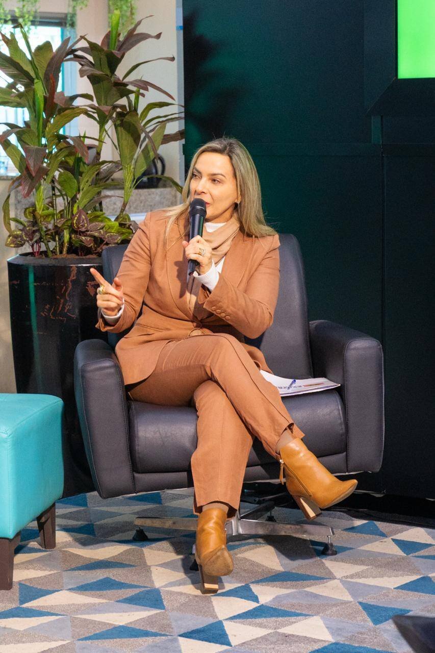 SCTI e Monique Ghanem fortalecem liderança feminina em evento Pra Elas