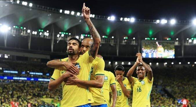 Seleção Brasileira goleia Panamá e se prepara para Copa com festa no Maracanã