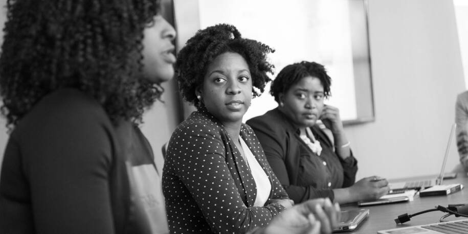 Shirley Santos revela que desemprego entre mulheres negras jovens é alarmante