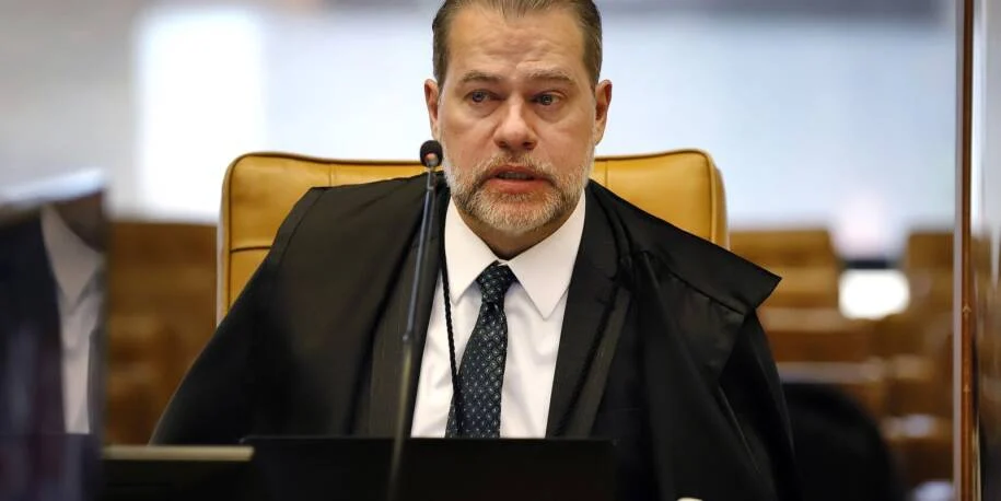 STF decide sobre responsabilidade das big techs e gera tensão com Facebook e Google