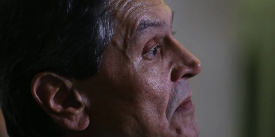 STF: Moraes e Dino rejeitam recurso de Roberto Jefferson e confirmam multa de R$ 452 mil