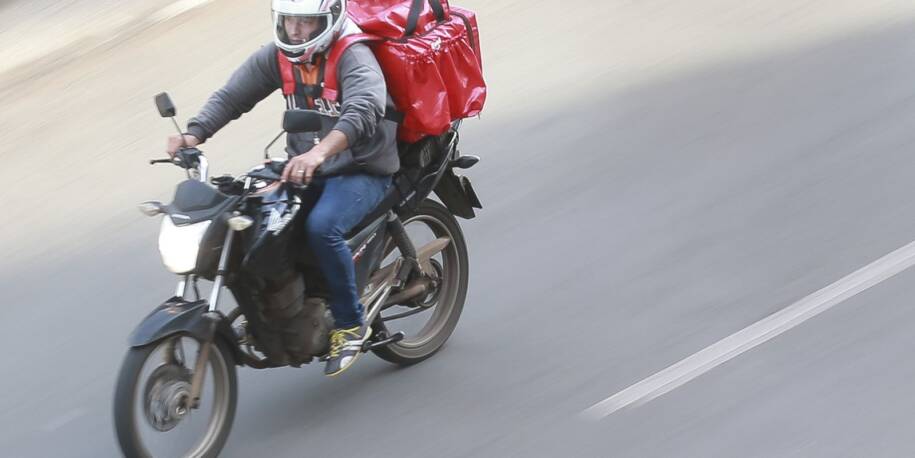 Supremo retoma julgamento sobre vínculo trabalhista entre motoristas e plataformas