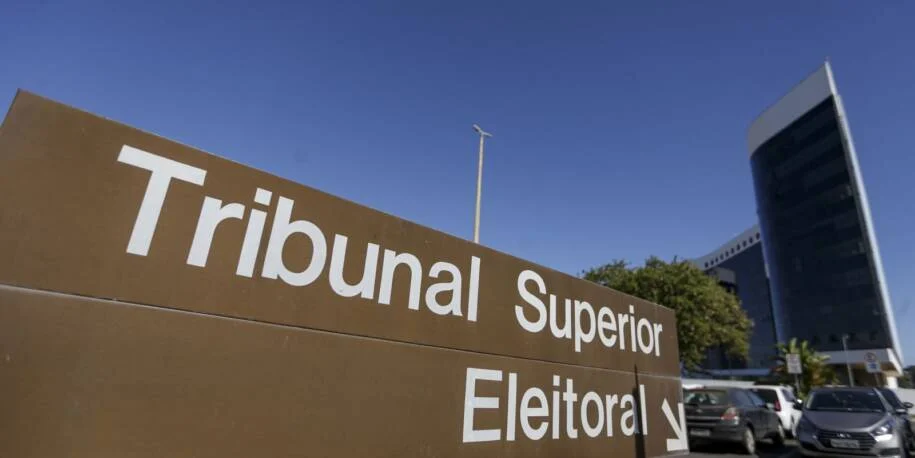 TSE revela que PL receberá R$ 881 milhões do fundo eleitoral e gera polêmica