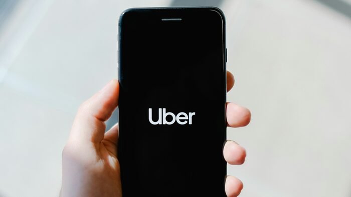 Uber lança serviço de aluguel de vans e reservas de hotéis durante Copa do Mundo