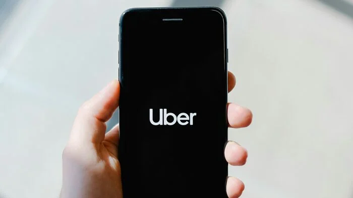 Uber lança serviço de aluguel de vans e reservas de hotéis durante Copa do Mundo