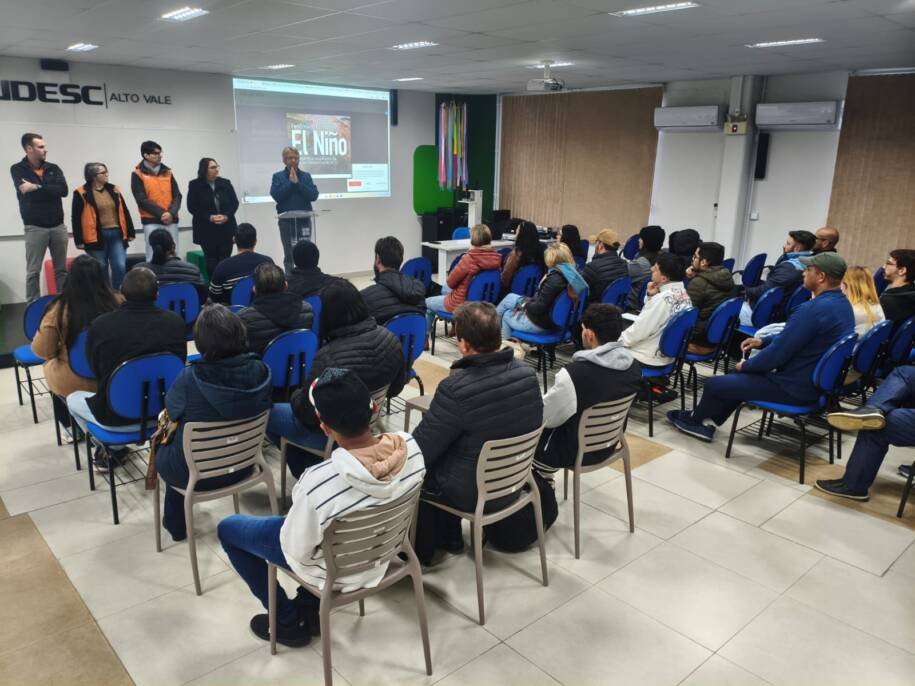 Udesc Alto Vale inicia curso de capacitação de voluntários da Defesa Civil
